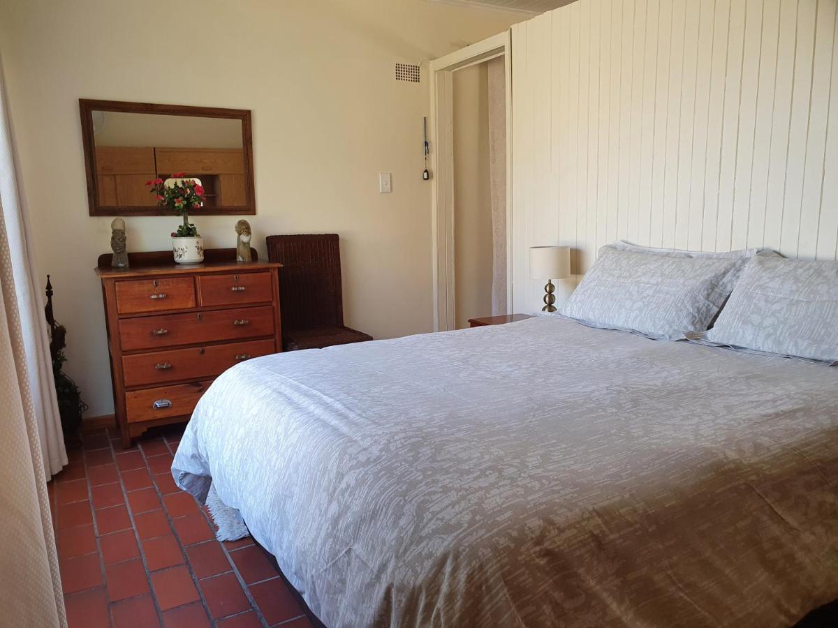Pine Tree Lodge Midrand Eksteriør billede