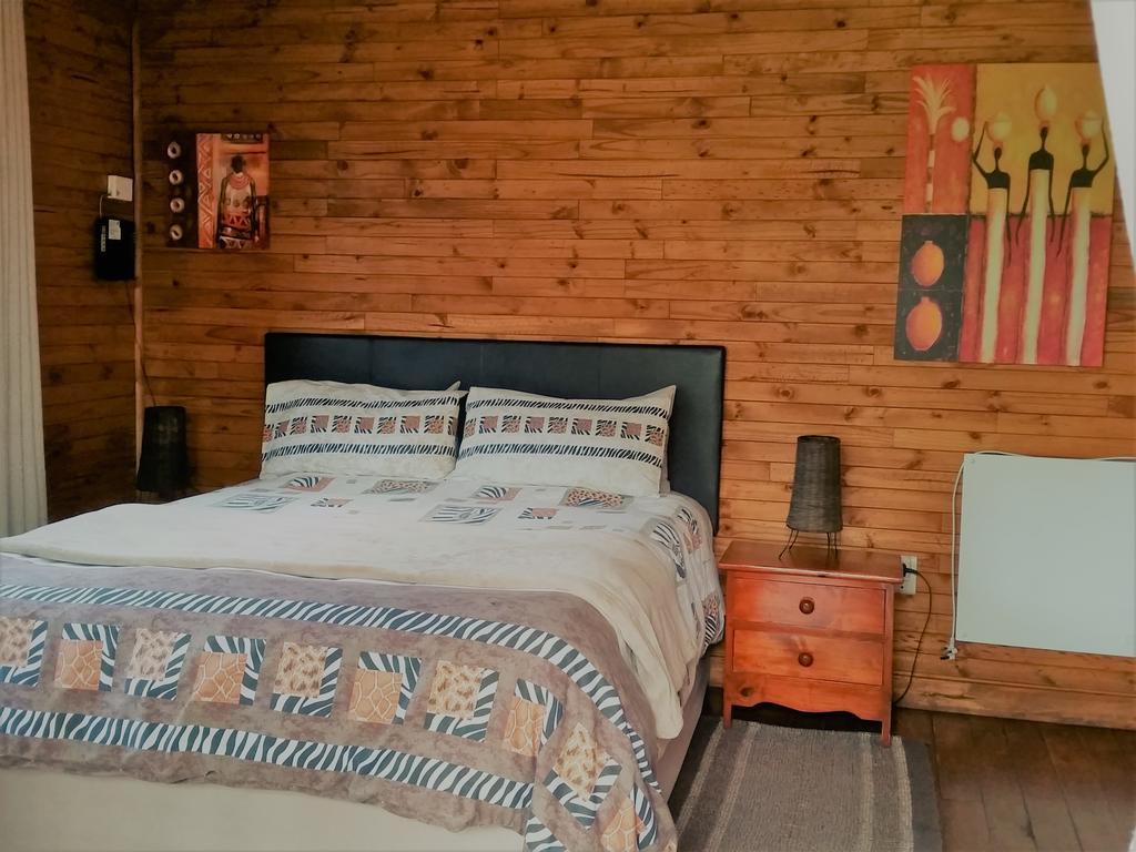 Pine Tree Lodge Midrand Eksteriør billede