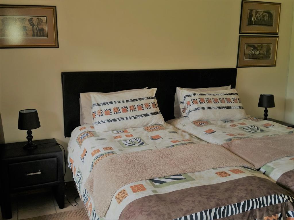 Pine Tree Lodge Midrand Eksteriør billede